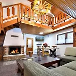 Anna Tatranska Lodge